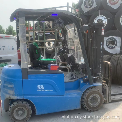 1,2 t 1,6 t un carrello elevatore personalizzato a buon mercato Pure Electric Blade Battery BYD Brand Brand Brand Energy Frevi di carrello elevatore Energy